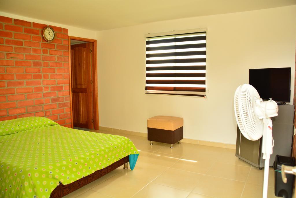 Hotel Campestre Las Bailarinas Armenia  Exterior photo